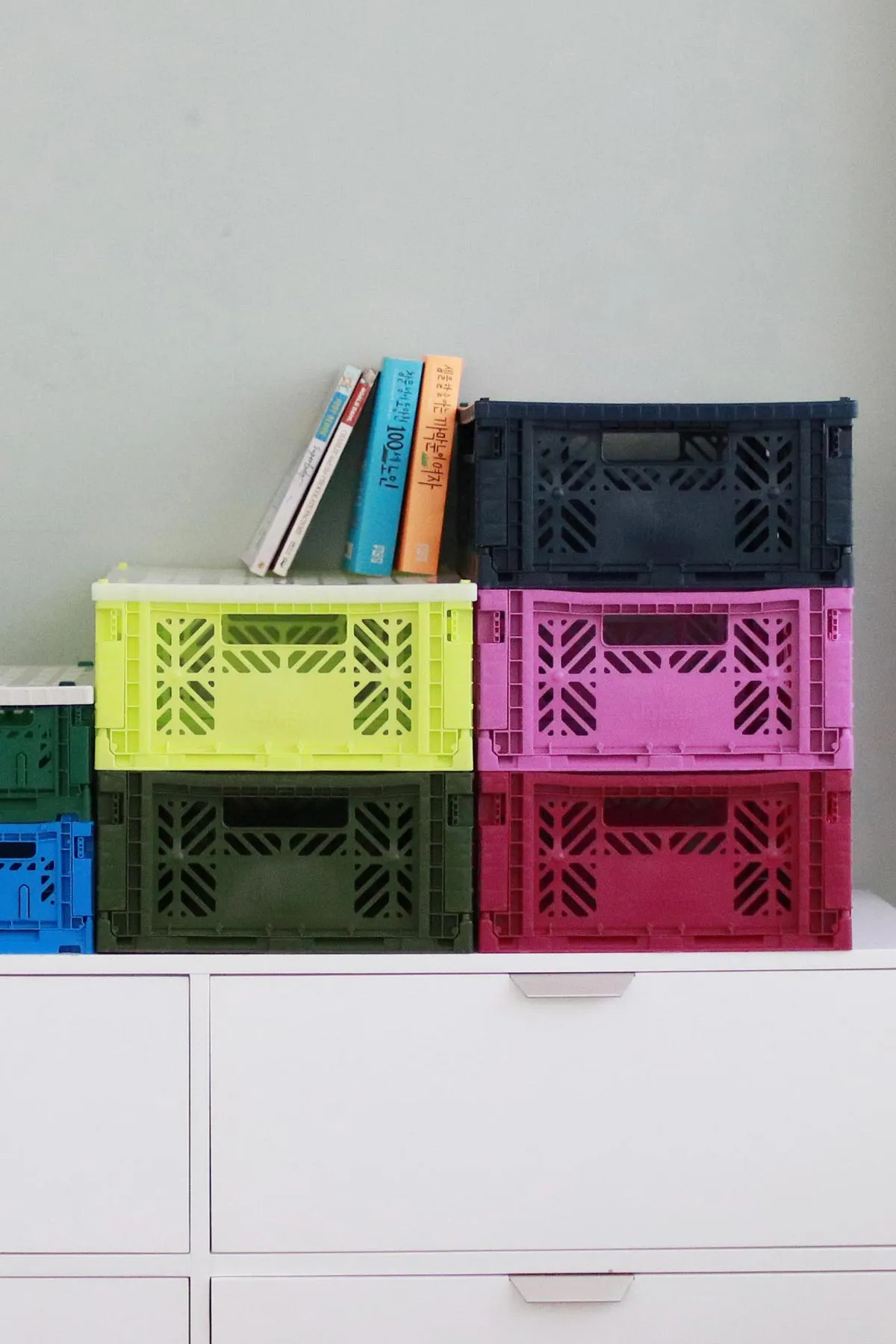 Colorful Foldable Storage Medium Crates