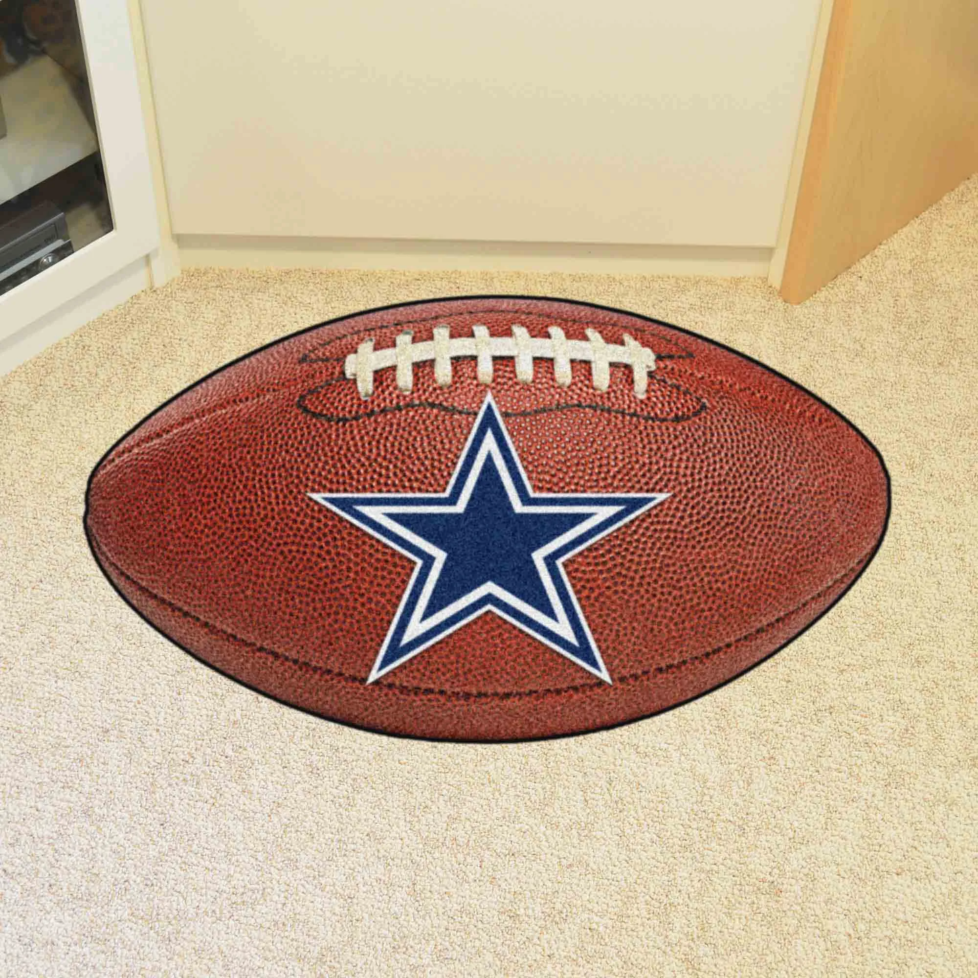 Dallas Cowboys Football Rug - 20.5in. x 32.5in.