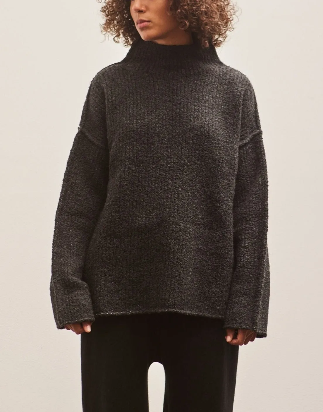 Lauren Manoogian Raw Turtleneck, Black Melange