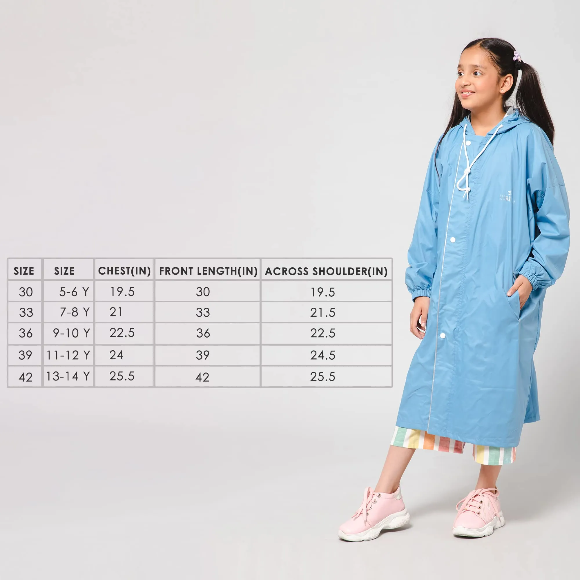 THE CLOWNFISH Cloud Chaser Series Kids Raincoat Waterproof Polyester Double Coating Reversible Longcoat with Hood and Reflector Logo at Back. Printed Plastic Pouch. Kid Age-9-10 years (Skyblue)